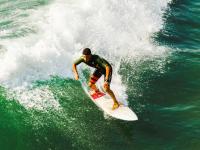 FB体育APP-孤骑破长夜，切特在年度焦点战接管比赛，骑士一波流带走雷霆