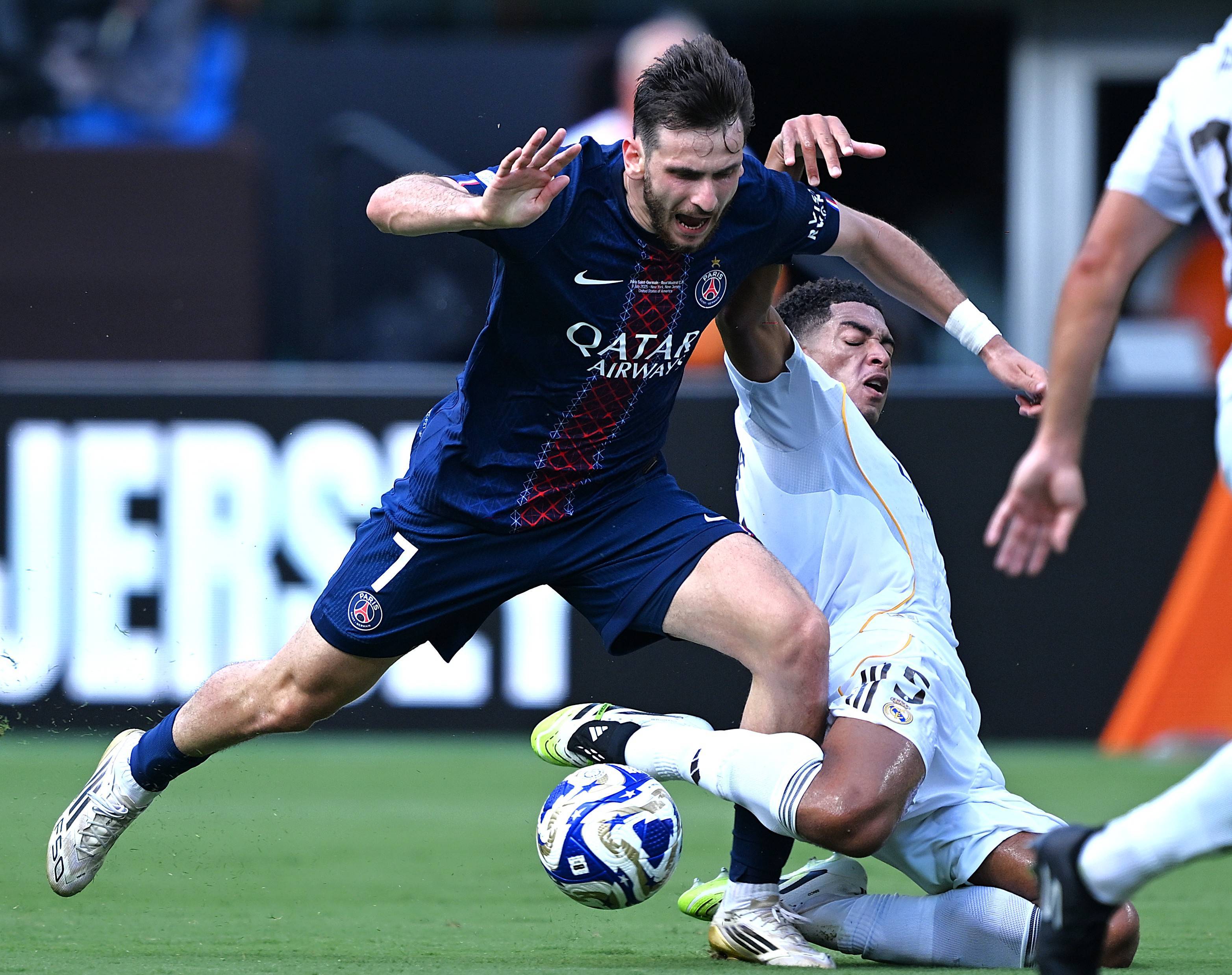 巴黎圣日耳曼备战决赛,志在夺冠的简单介绍 巴黎圣日耳曼备战决赛,志在夺冠的简单介绍